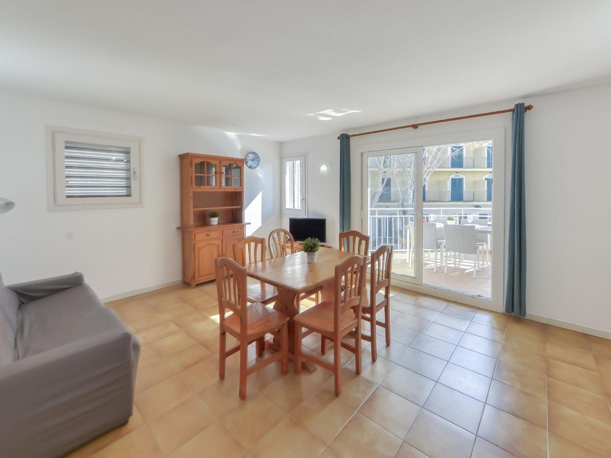 Appartamento Platja De Roses-10 By Interhome *